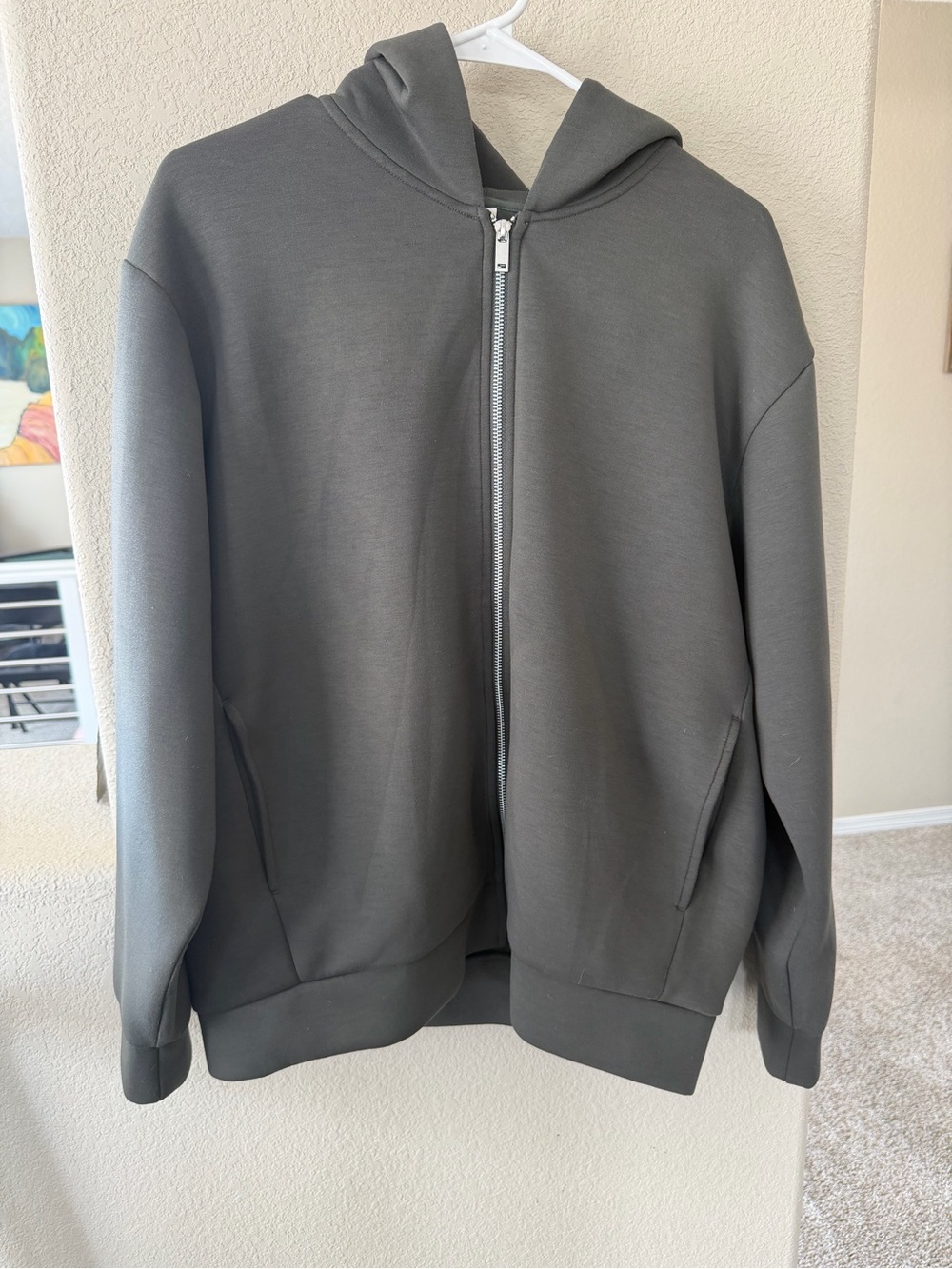 Men's Zip-Up Hooded Sweatshirt in Charcoal Gray